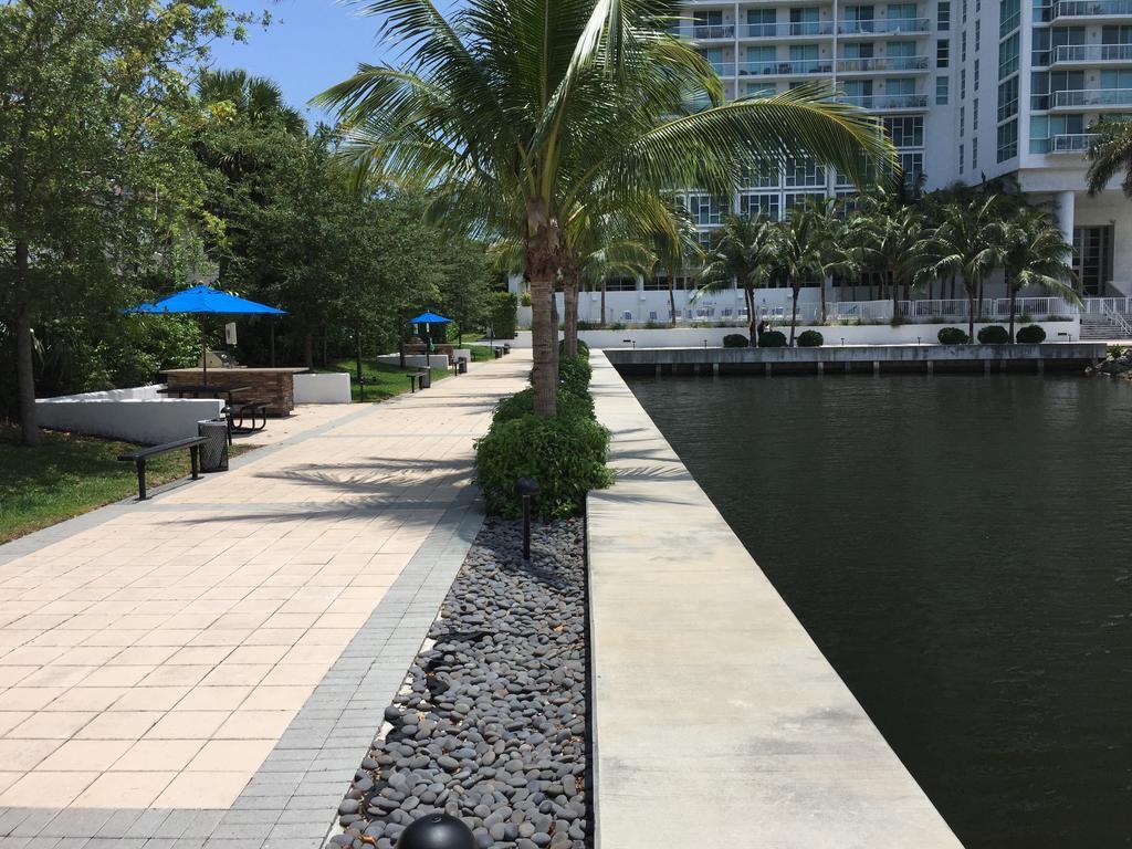 Lyx Suites By The Miami River Exterior photo
